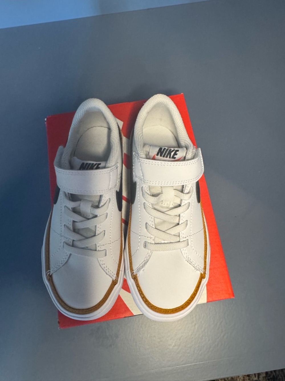Nike Kids Court Legacy 11c - Picture 2 of 6